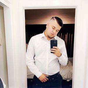 Meet your Posher, Jason